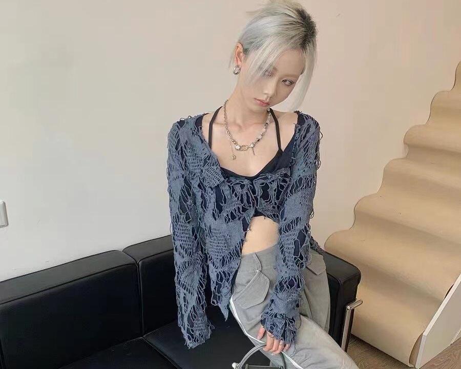 Karrram Grunge Irregular Crop Tops Japanese Harajuku Distressed T-shirts Gothic Hole Top Y2k 00s Korean Fashion Designer Clothes